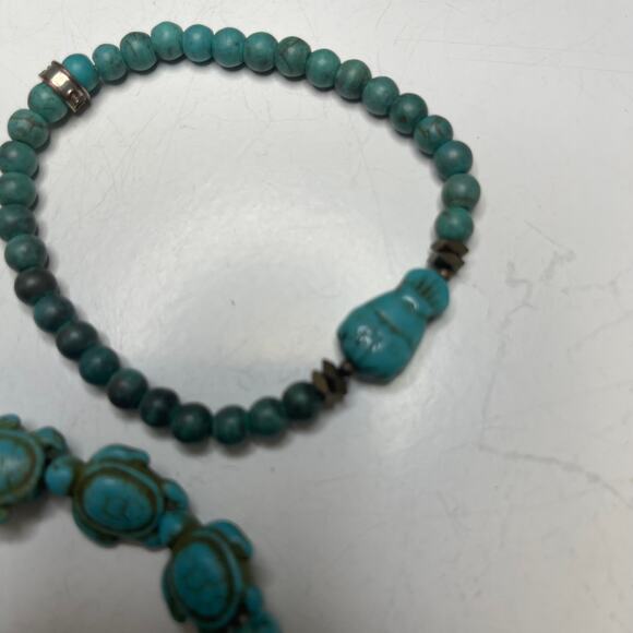two turtle bracelets turquoise colored blue stone carved stretch beach tropical - Picture 3 of 6